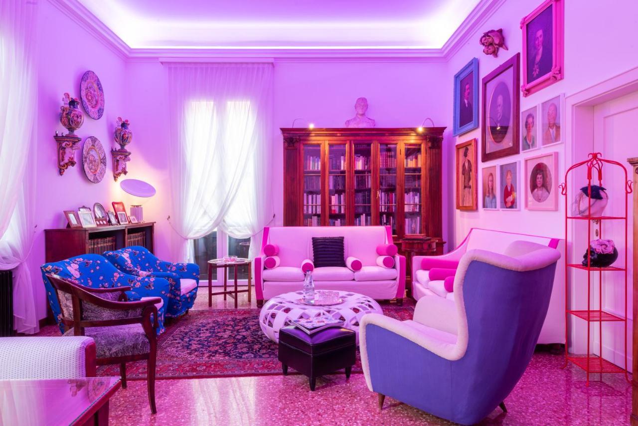 Casa Bertagni Bed & Breakfast โบโลญญา ภายนอก รูปภาพ