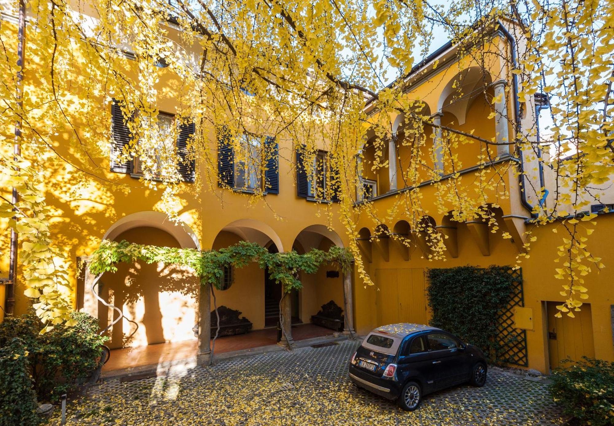 Casa Bertagni Bed & Breakfast โบโลญญา ภายนอก รูปภาพ