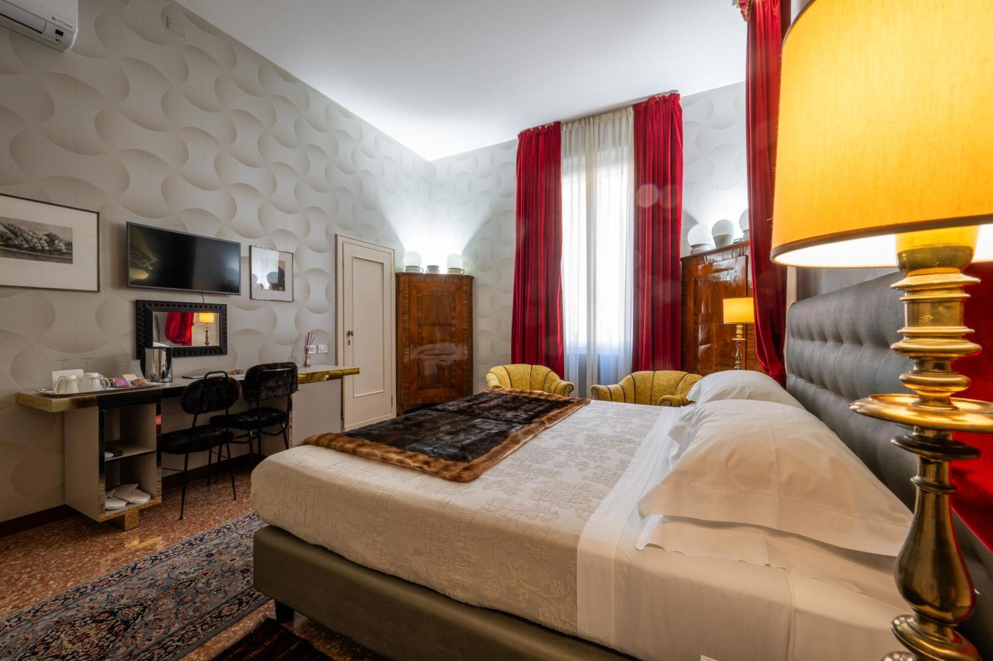 Casa Bertagni Bed & Breakfast โบโลญญา ภายนอก รูปภาพ